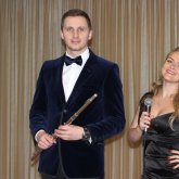 <p>Флейтист Алекс Бруни и певица Светлана Белякова</p>